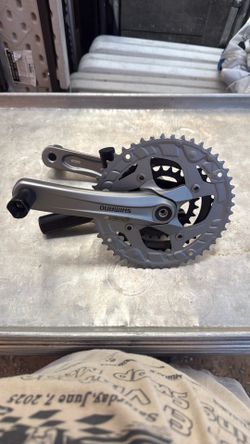 Shimano triple crankset