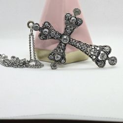 Antique Silver Cross Pendant With Chain 