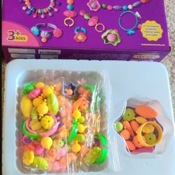 Pop Beads Girls Toy 180 Pieces DIY Jewelry Kit Fashion Fun for Necklace Ring Bracelet Art Kids Crafts
