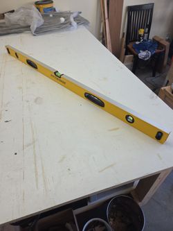 48" Box Level