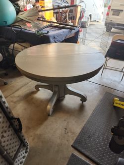 Solid Wood Cylinderical Craft Table 