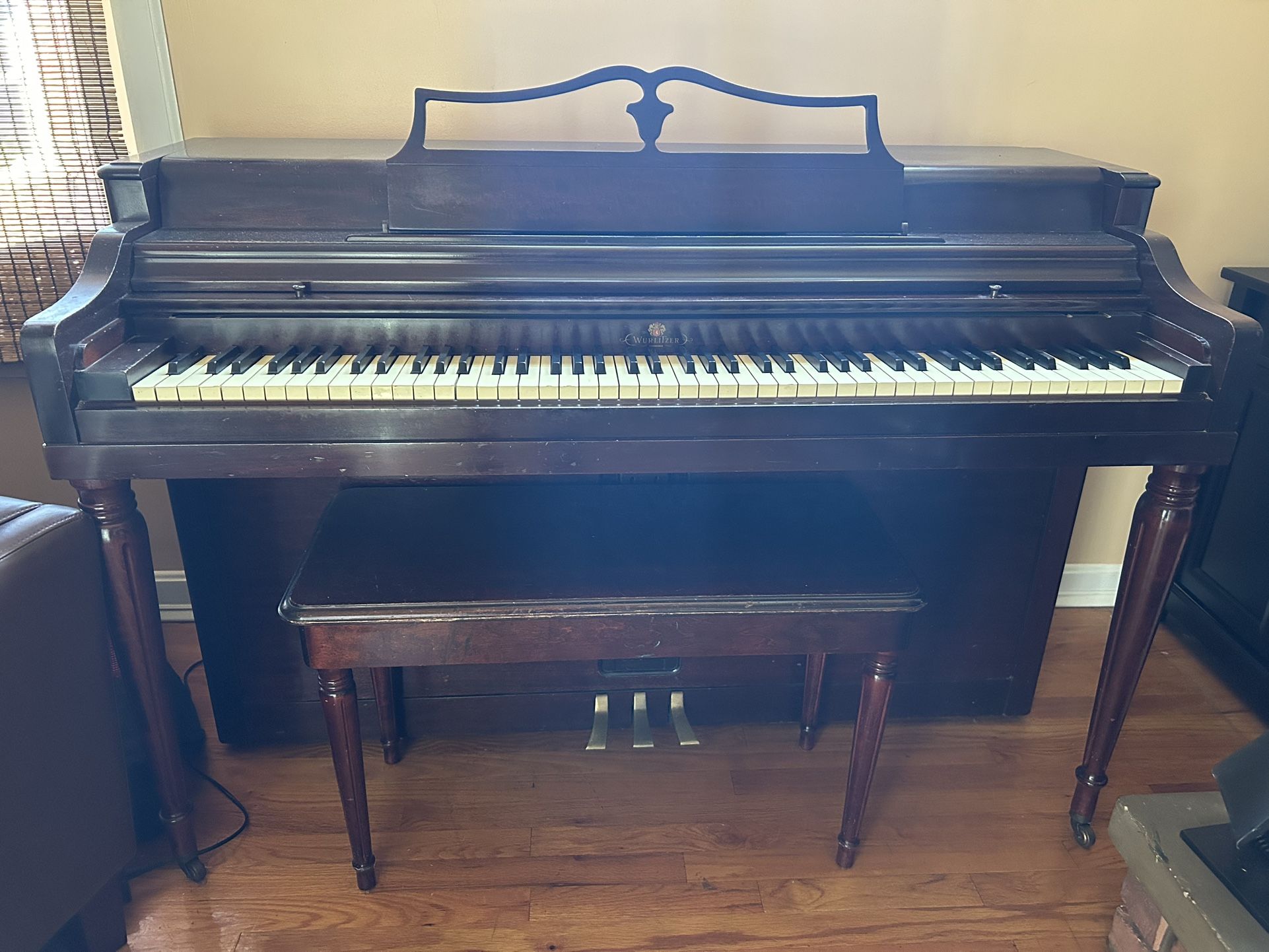Free WURLITZER Piano