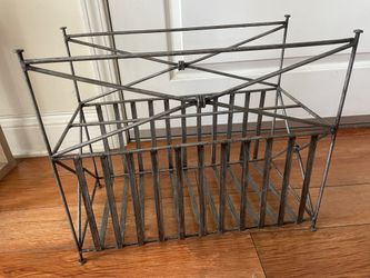 Magazine / Book Holder