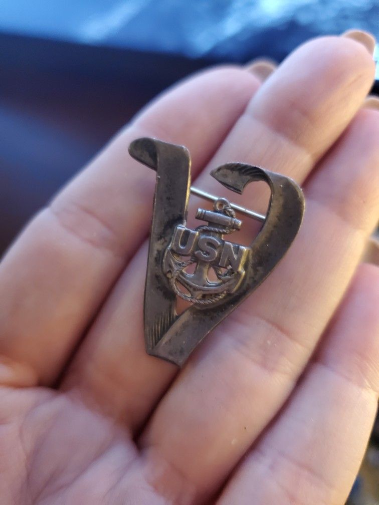 Old Sterling Silver Brooch Look! U.s Navy.