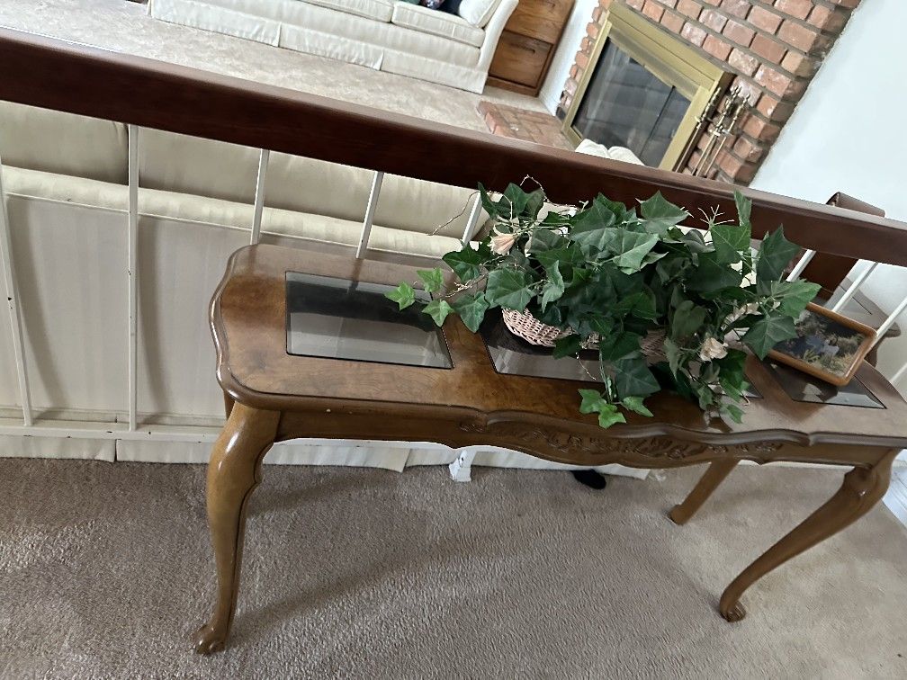 Coffee Table And End Tables