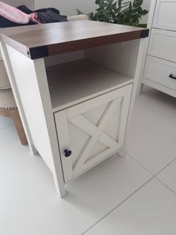 Dresser and 2 Night stands