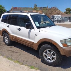 2002 Mitsubishi Montero
