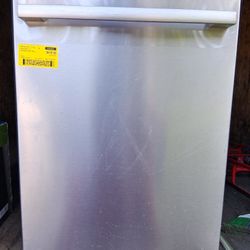 Dish Washer