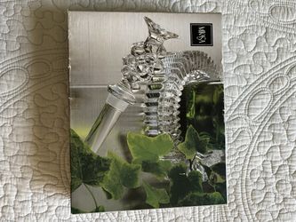 Mikasa Crystal Wine Set