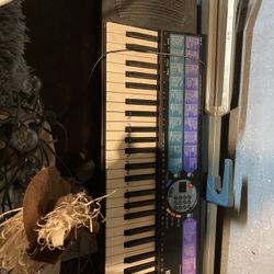 Yamaha Keyboard