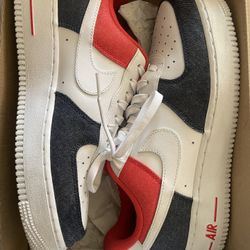 Nike Air Force 1