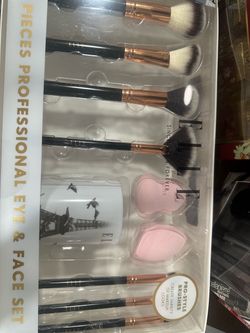 Elle 10 piece brush set