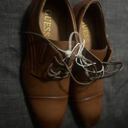 Men’s Guess Dress Shoes 
