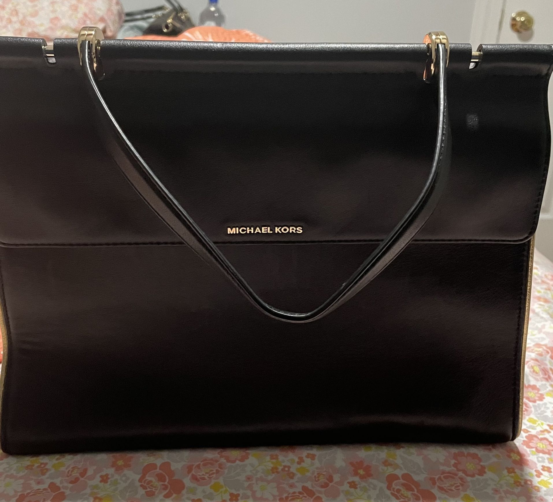 Michael Kors Large Black Leather Satchel Handbag w/gold Hardware