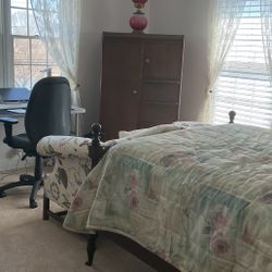 Antique Bedroom  Set For Sale