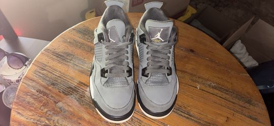 Jordan retro 4 cool grey