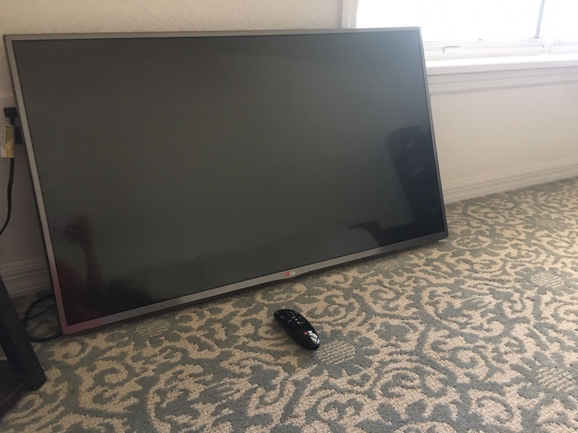 42” LG TV