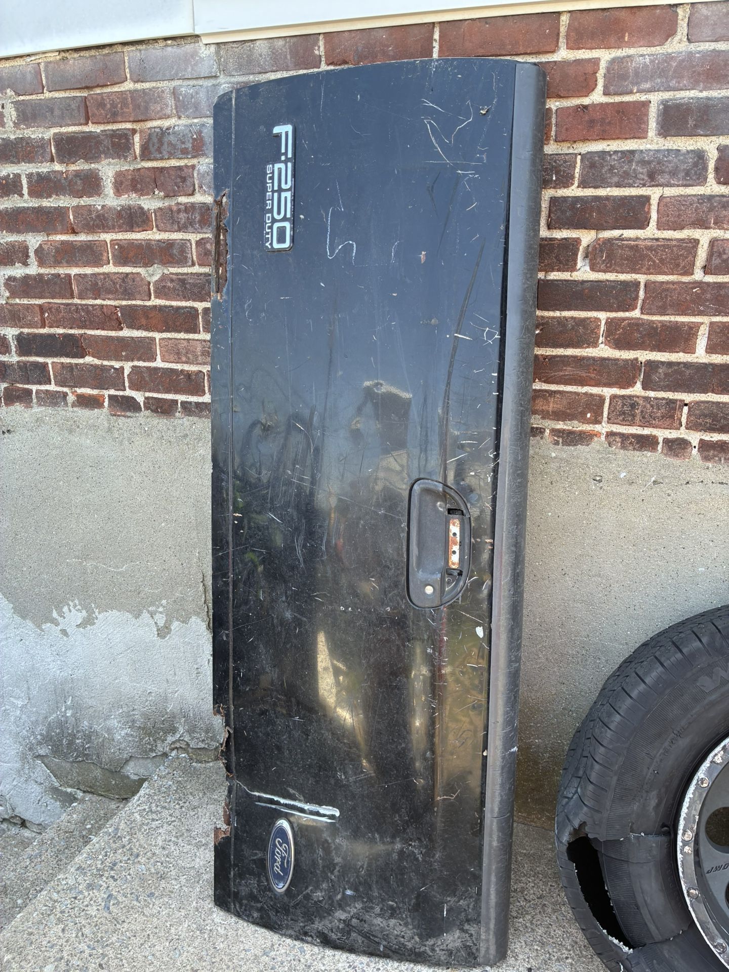 Ford F(contact info removed) Tailgate 