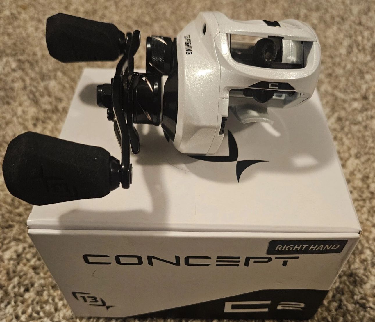 13 FISHING CONCEPT C GEN II C2-5.6RH 5.6:1 RIGHT HAND BAITCAST REEL