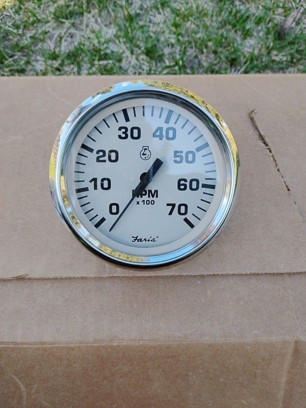 Faria 70×100 Boat Tach