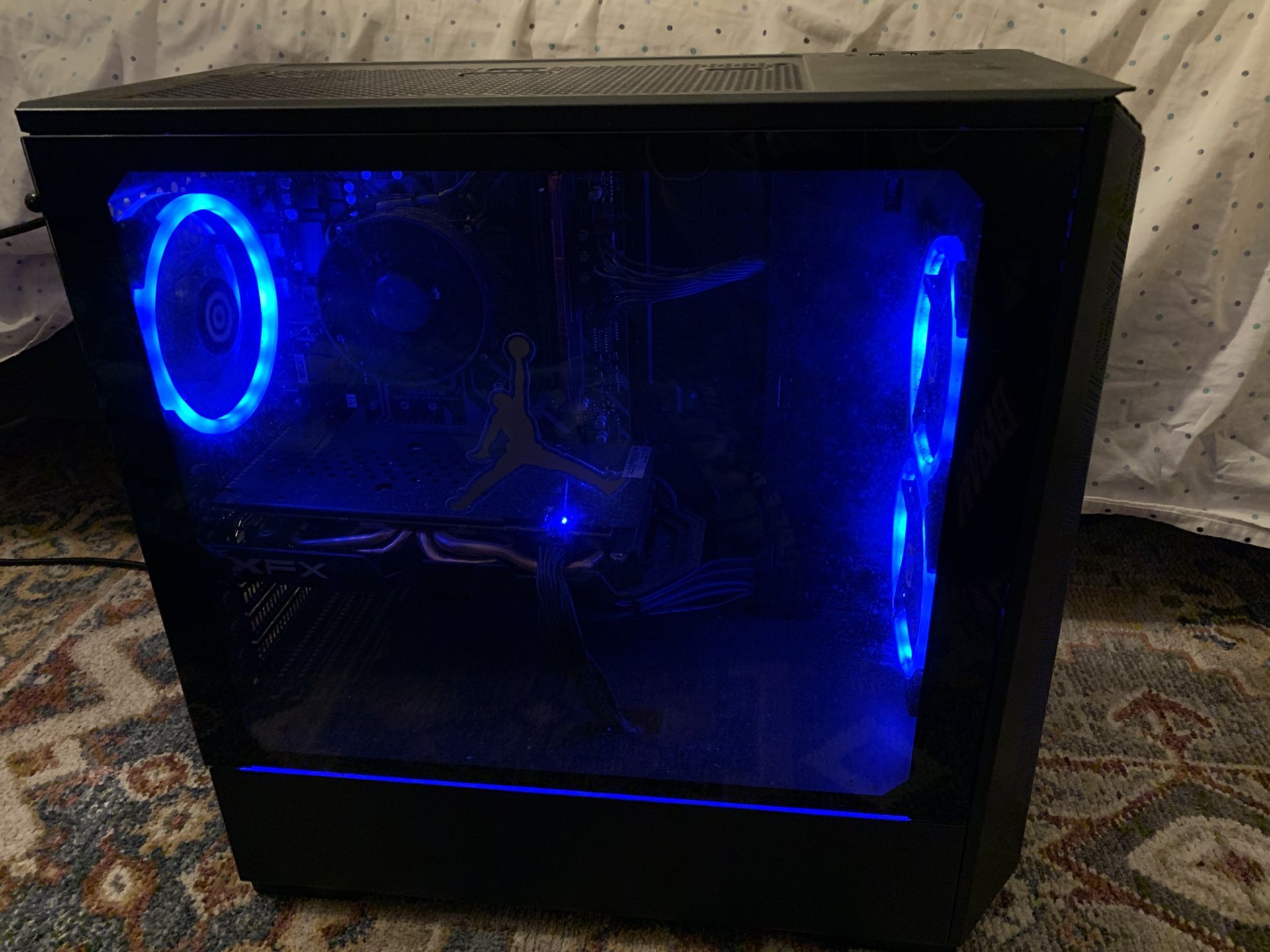 Great condition pc for sale