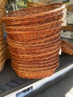 16-Oval Baskets