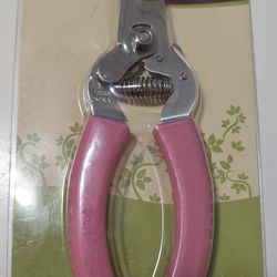 New  Whisker City dog nail clippers