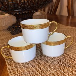 Limoges A. Raynaud Et C Antique Gold Tea Cup