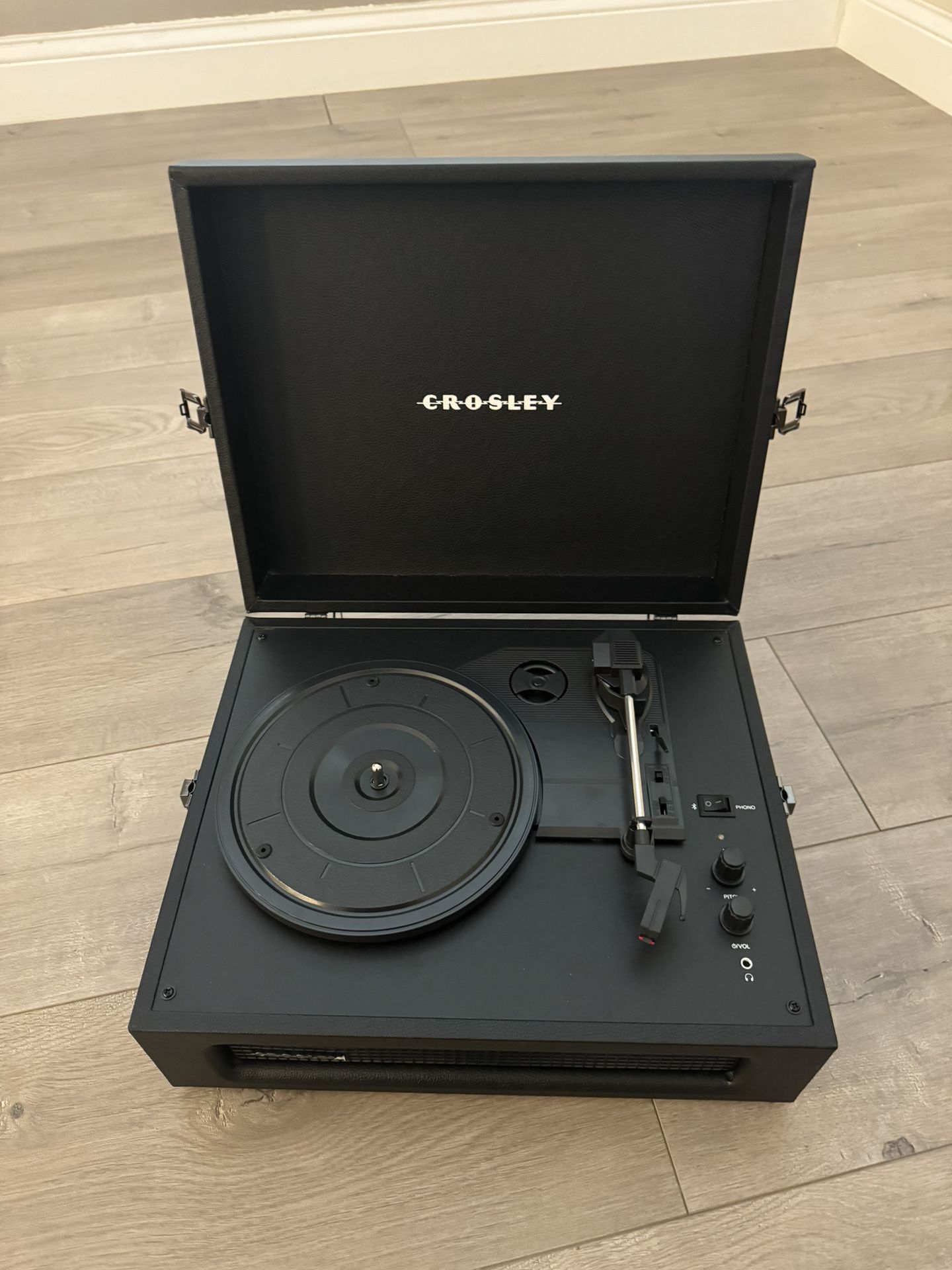 Crosley Record Player & Crosley Record Basket
