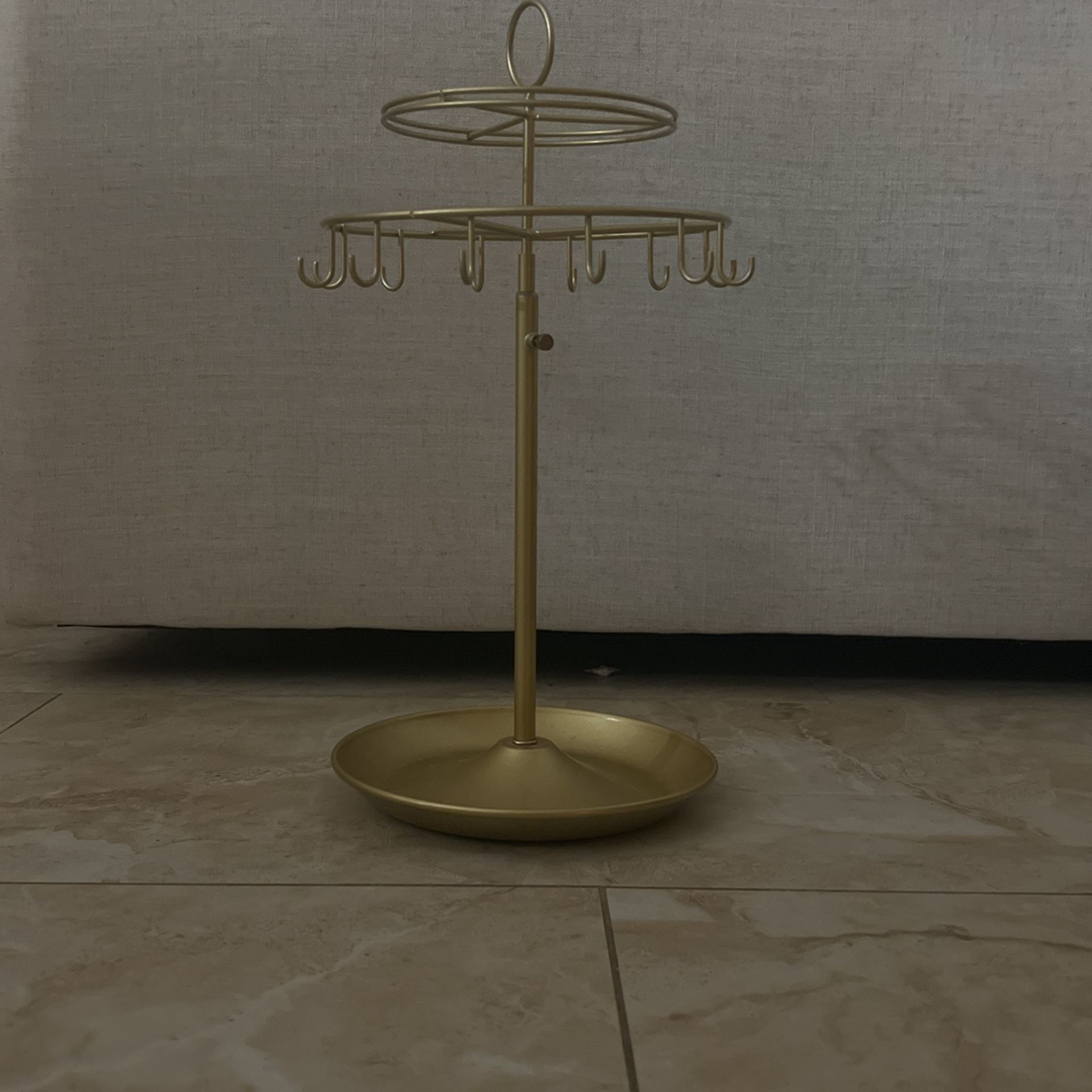 Golden Necklace/ Jewelry Holder