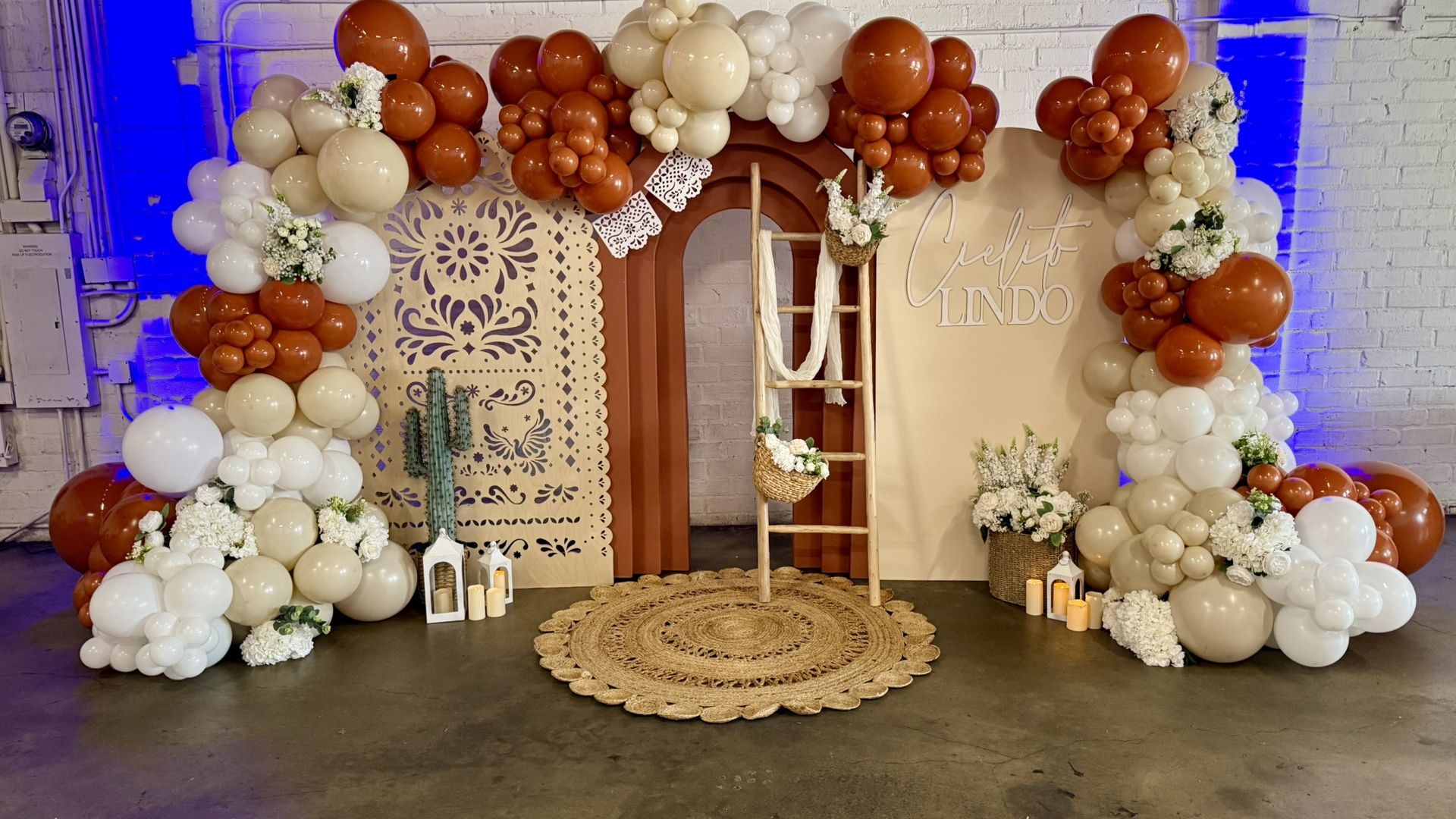 Cielito lindo Wooden Backdrop