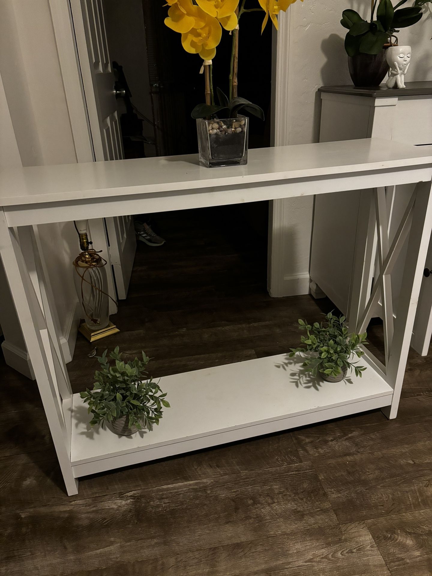 White Console 