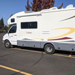 2007 Dodge Sprinter Winnebago Motorhome RV