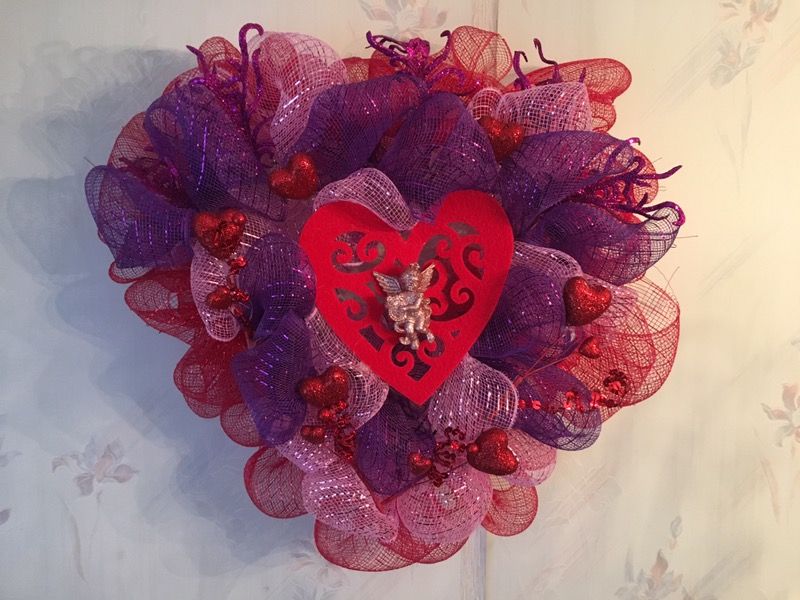 Heart to Heart, Valentine decor