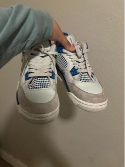 Air Jordan 4 Military Blue