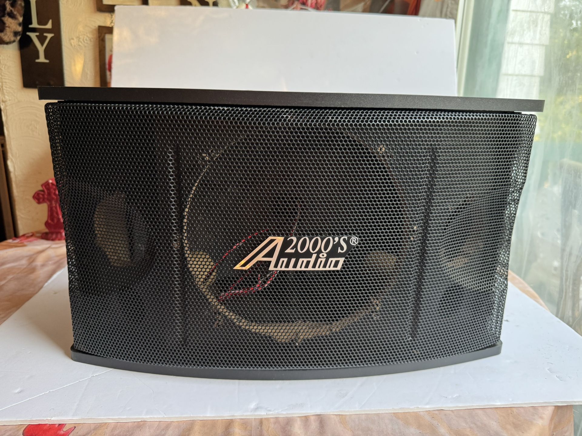 Midrange Box for 10"Midrange and( 2) 3.5" tweeters