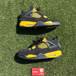 Jordan 4 Thunder 