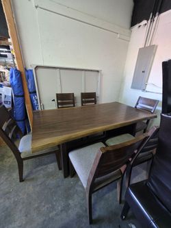 7 Piece Dining Table $200 Firm