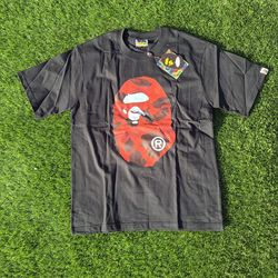 Red bape tee