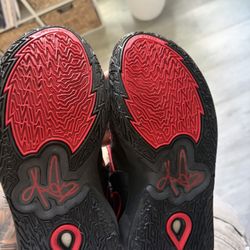 Kyrie Infinity “bred”