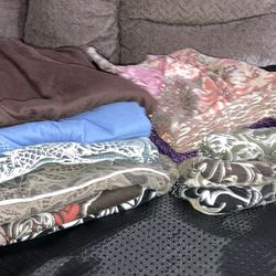 Ladies Medium Sleeveless Tops Lot-Group 1