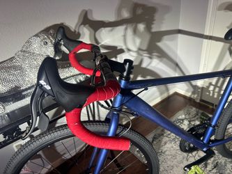 Kent Boringer Men's Genesis 700C Bohe Gravel Bike - Blue