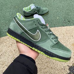 green lobster dunk size 4-13