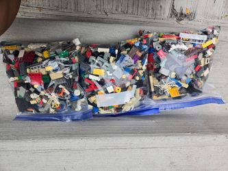 Lego lose pieces