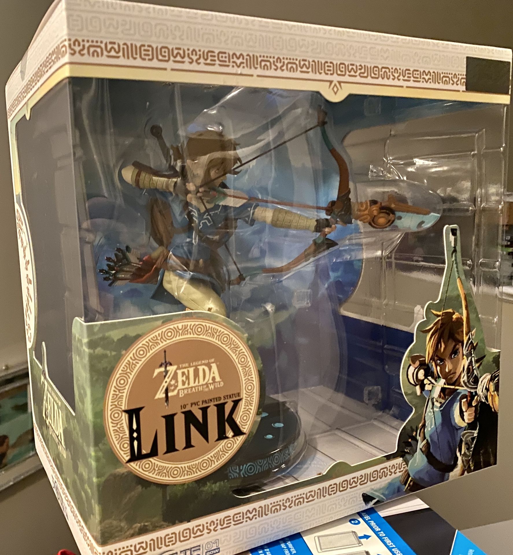 Zelda Link Breath Of The Wild Figure 4 Brand New 🎮🏹🛡