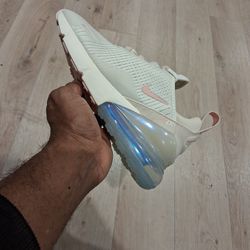 Nike Air Max 270 Mother Of Pearl 