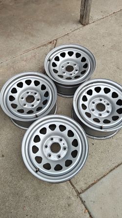 2008 steelies 6 x 5.5 wheels