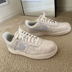 Nike Air Force 1 '07 SE - Women’s 10