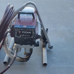 TITAN PAINT SPRAYER