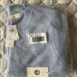 Abercrombie Women’s Short Sleeve Sweater Tee – Light Blue – Medium – NWT